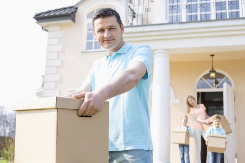 A smooth household move supporting life in France